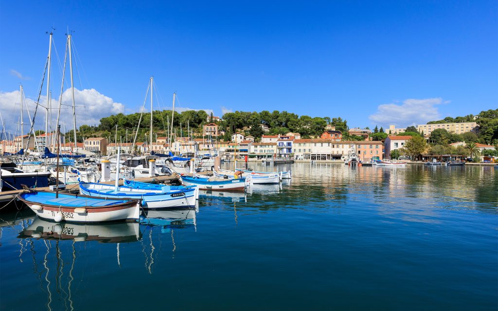 Vue du Port de Saint-Mandrier