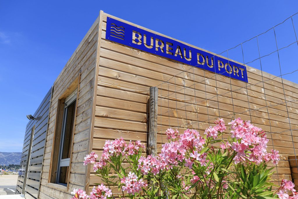Rénovation des sanitaires Toulon Vieille Darse et Lazaret