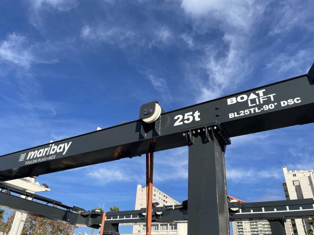 Un nouvel élévateur à bateaux au Port de Toulon Darse Nord